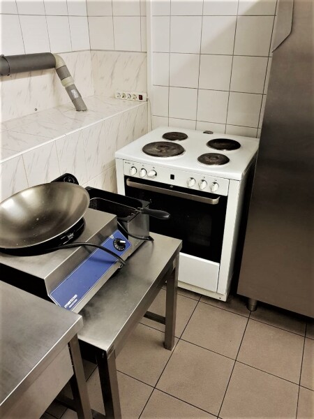 image_70076