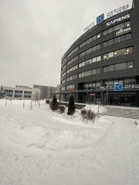 image_70102
